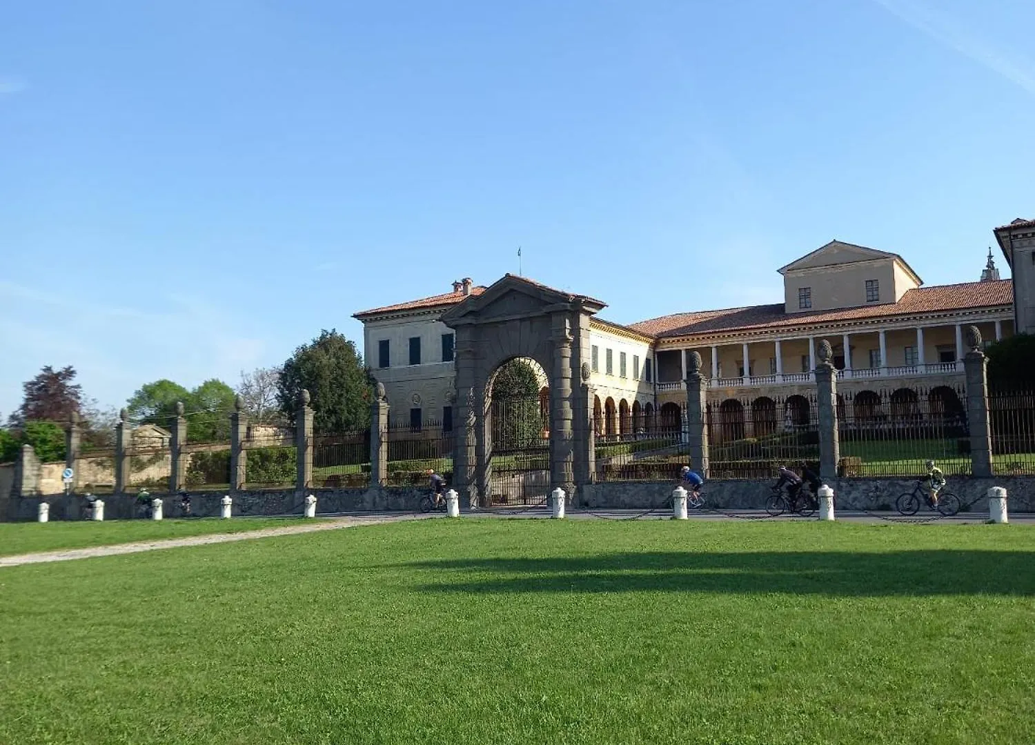 La Corte Del Bona - Vicino Alle Cantine E A Circa 15 Minuti Dal Lago Di Iseo - Apartment Erbusco